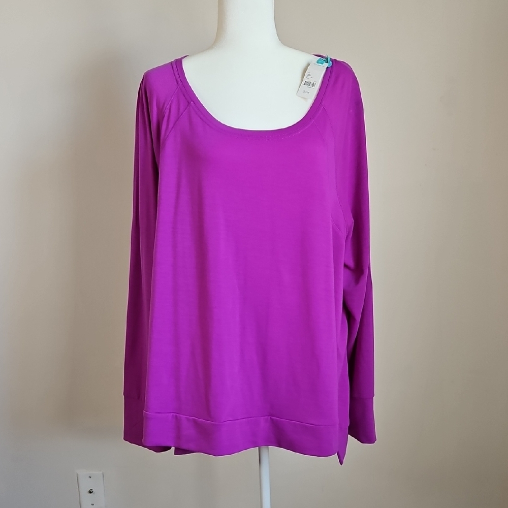 Livi Active NWT 26/28 Purple Tunic Top Long Sleeve Lightweight Athleisure